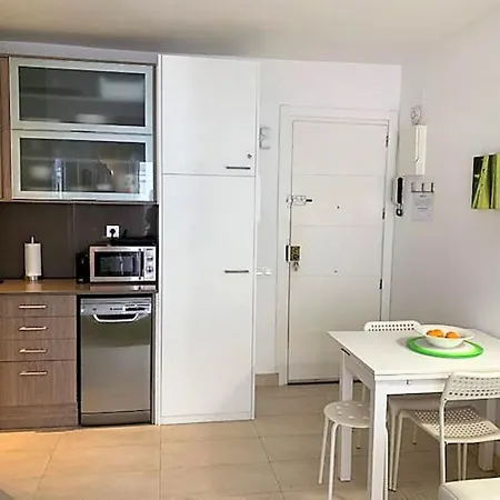 Cuban Terrace -1st Floor-center * Сиджес